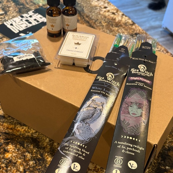 Incense and fragrance oils - Picture 1 of 6
